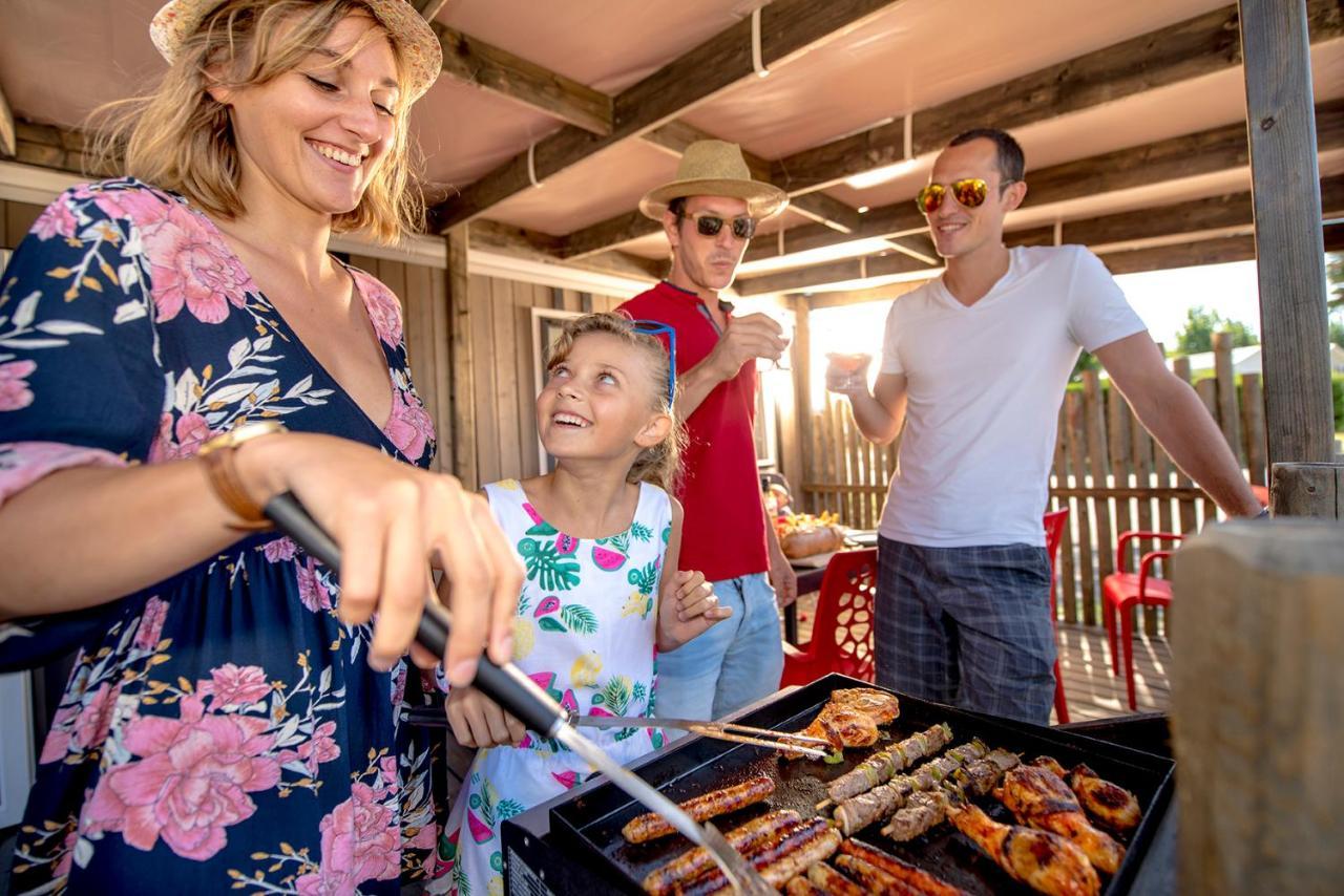 Camping L'Ocean Brem-Sur-Mer Kültér fotó